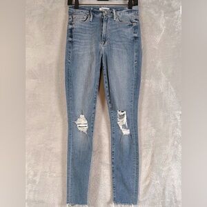 Good American good waste, skinny distressed denim